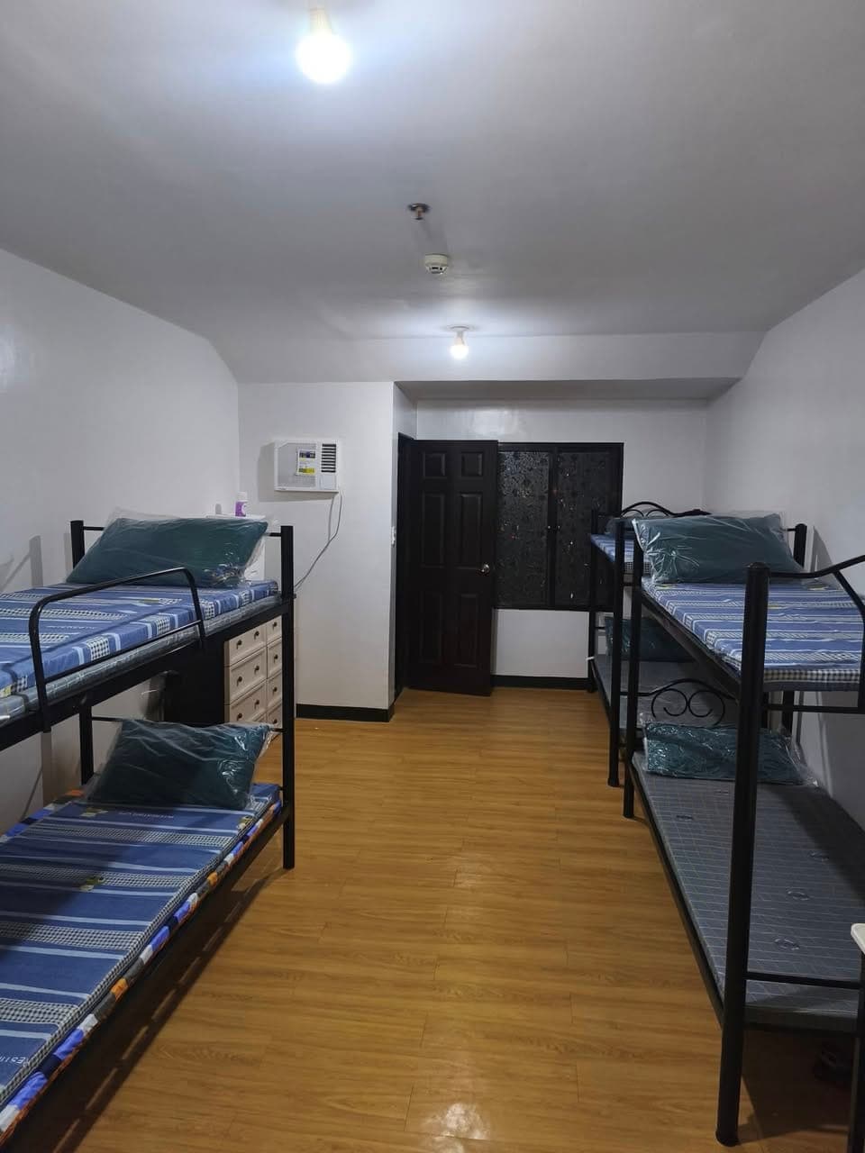 🌸 Condo Sharing / Bed Space for FEMALE Only 🌸 - photo 2