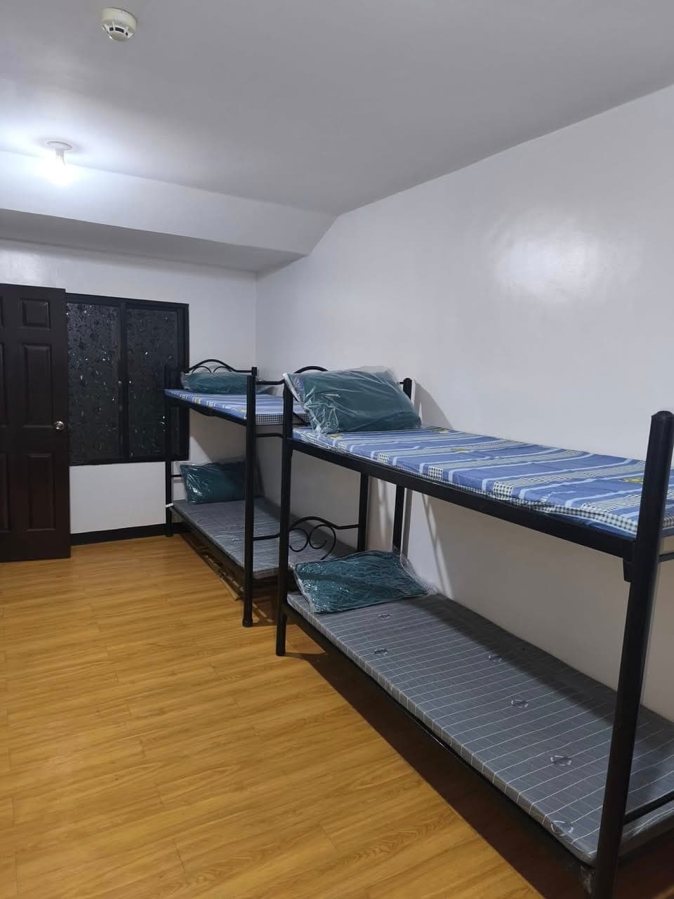 🌸 Condo Sharing / Bed Space for FEMALE Only 🌸 - photo 4