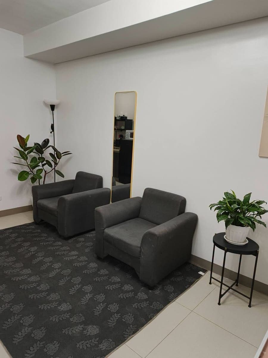 Studio 7                           unit for rent - photo 2