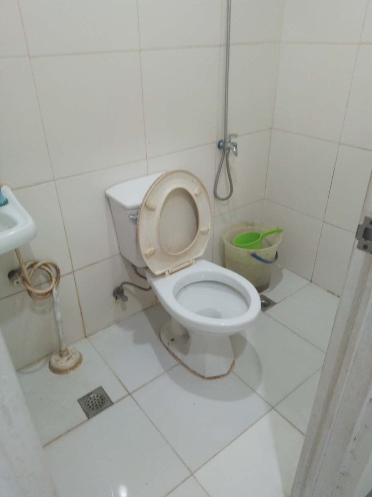 Rooms for Rent: - photo 1