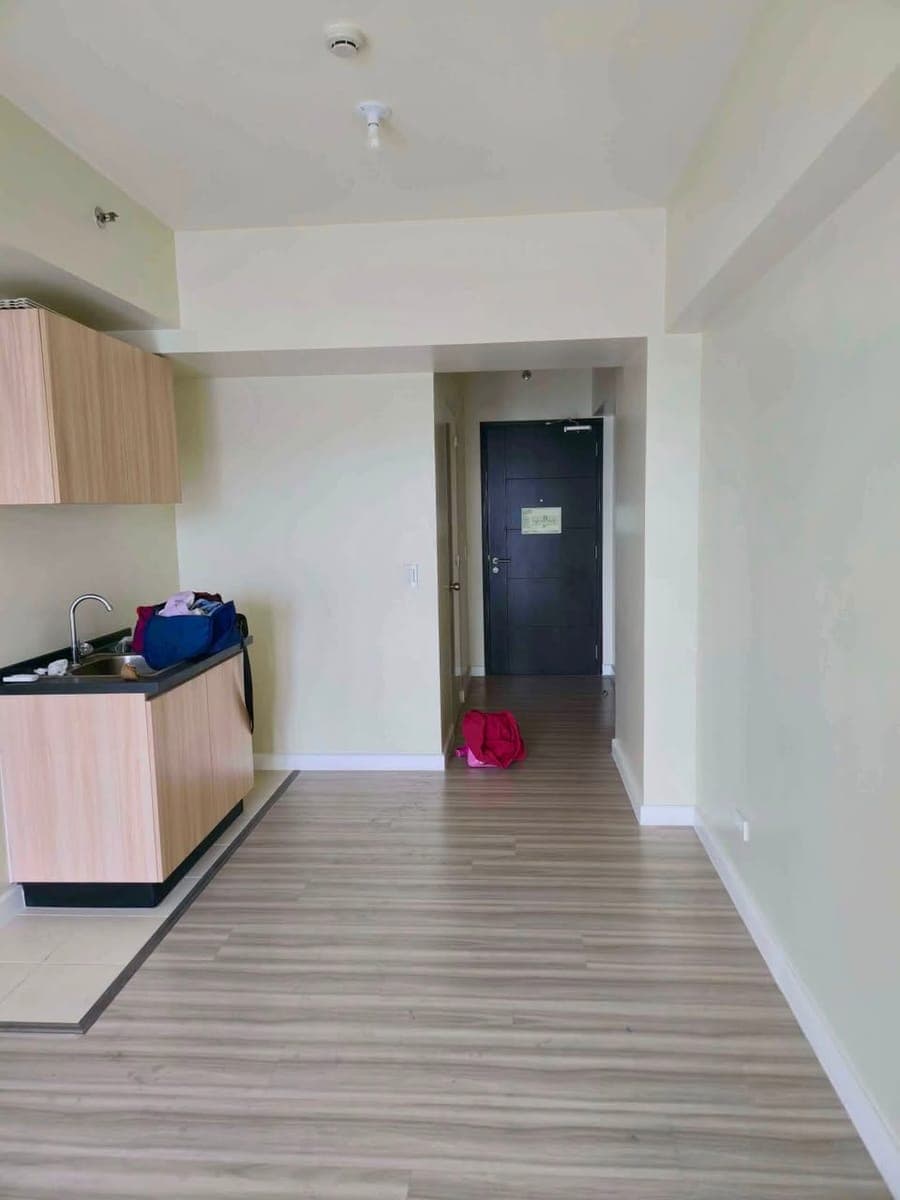 🏙️ FOR RENT STUDIO BARE UNIT | Avida Towers Cloverleaf – Balintawak, Quezon City - photo 1