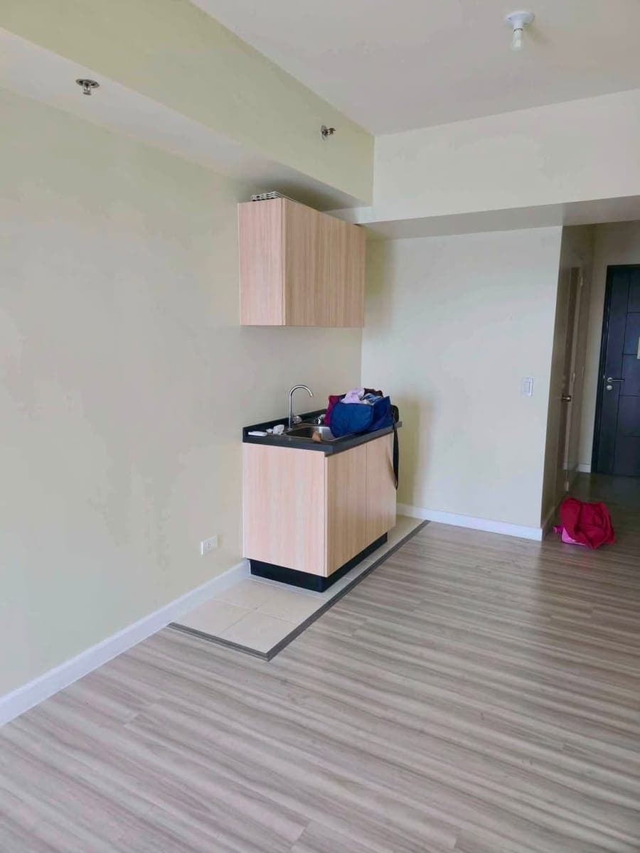 🏙️ FOR RENT STUDIO BARE UNIT | Avida Towers Cloverleaf – Balintawak, Quezon City - photo 2