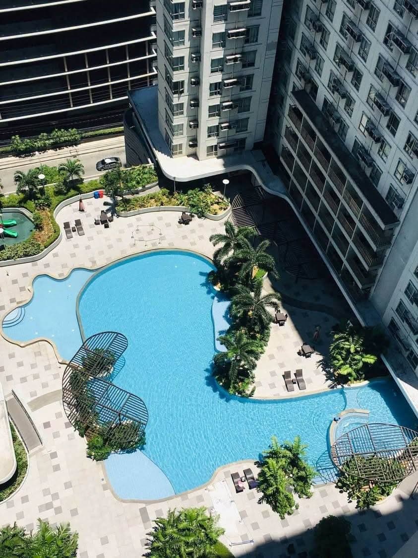 ALL MALE CONDO SHARING - Available slots up for grab! - (4 occupants Max) - photo 1