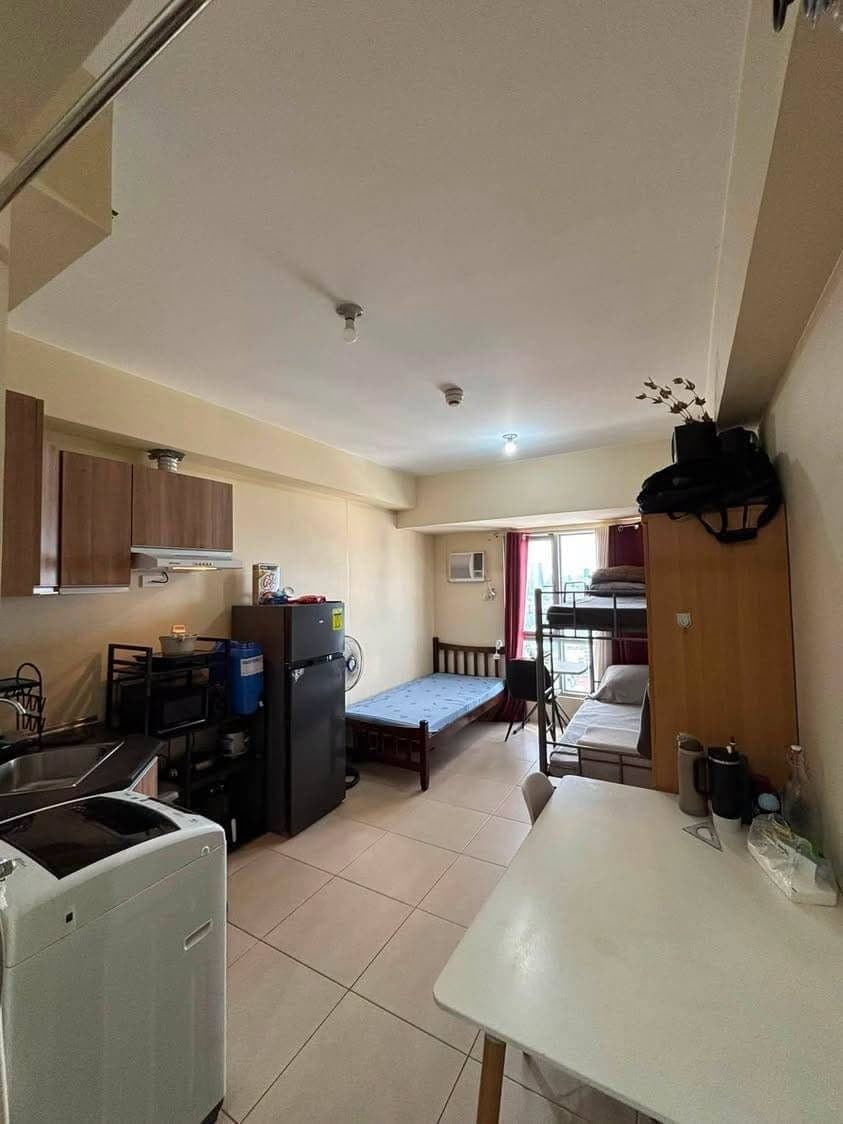 ALL MALE CONDO SHARING - Available slots up for grab! - (4 occupants Max) - photo 3