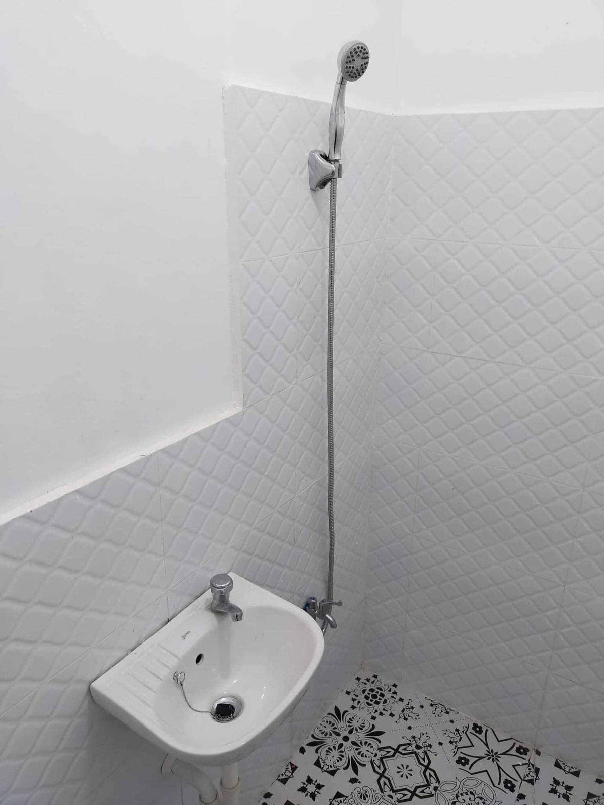 STUDIO ROOMS FOR RENT - photo 2