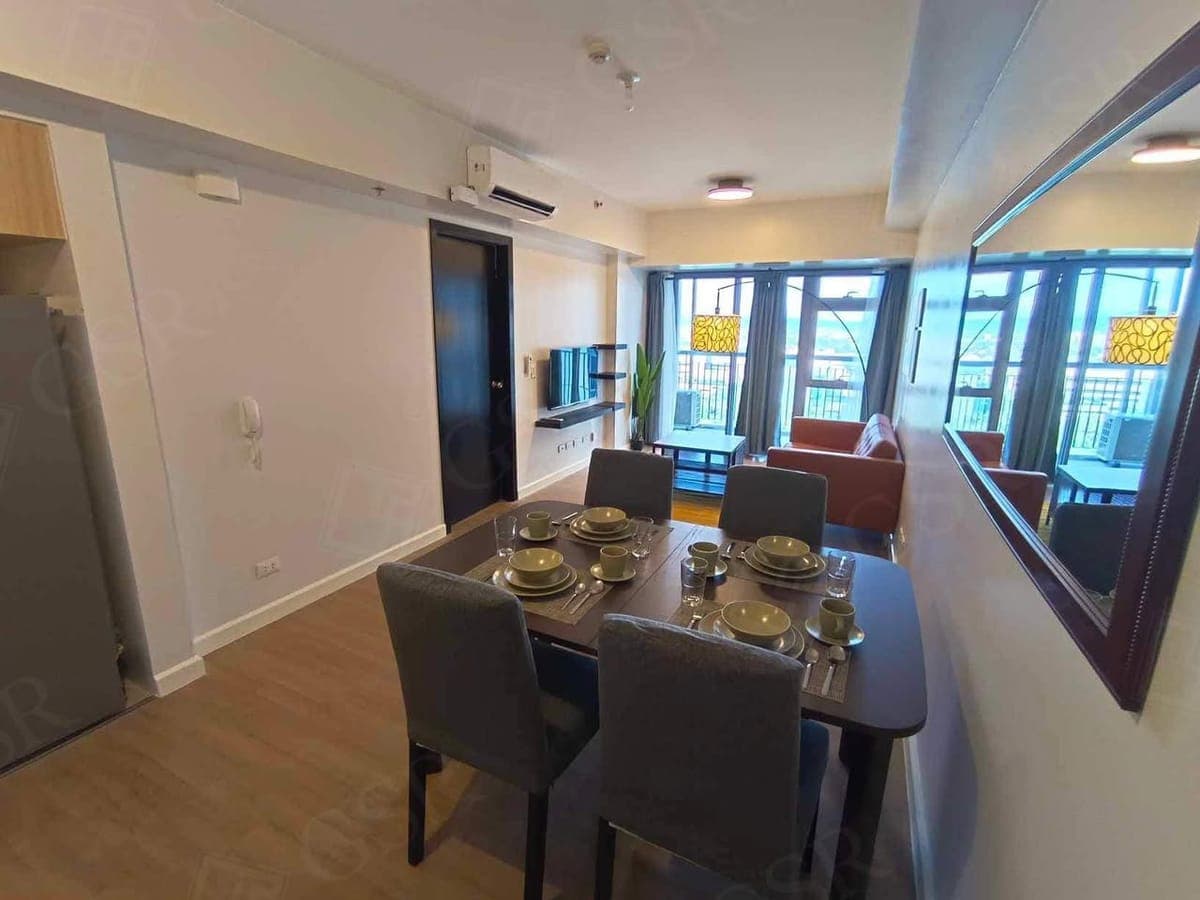 **Fully Furnished One Bedroom Unit with Balcony For Lease at Park Triangle Residences ** - photo 5
