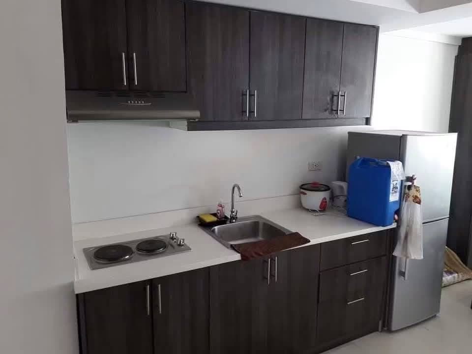🏙️ FOR RENT | 1-BEDROOM LOFT TYPE UNIT AT GILMORE TOWER FULLY FURNISHED - photo 2