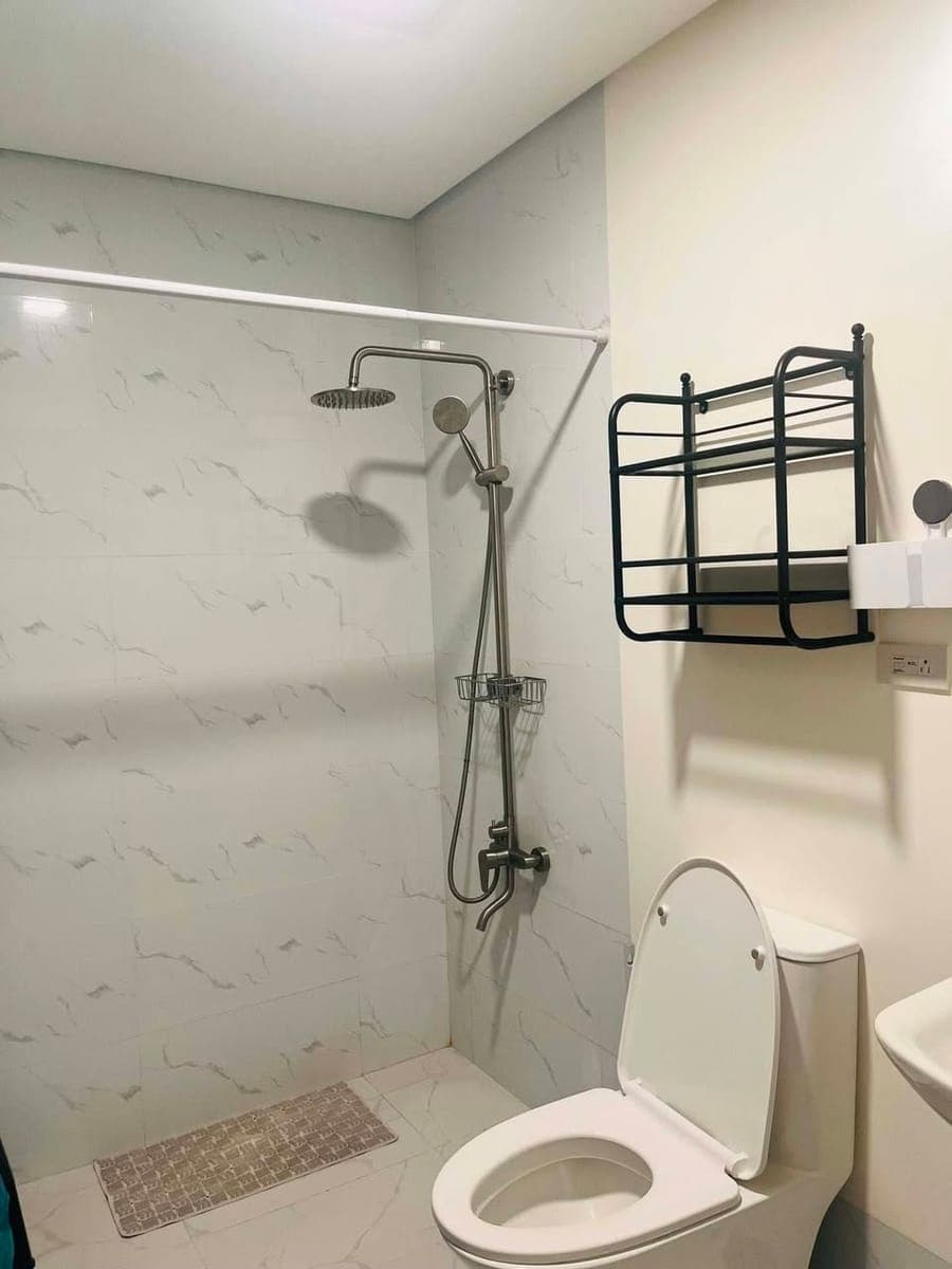 CONDO UNIT FOR RENT - photo 4