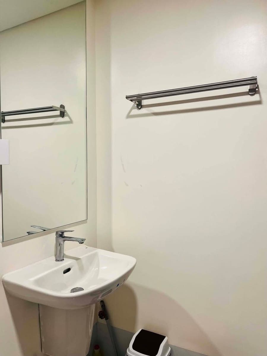 CONDO UNIT FOR RENT - photo 5