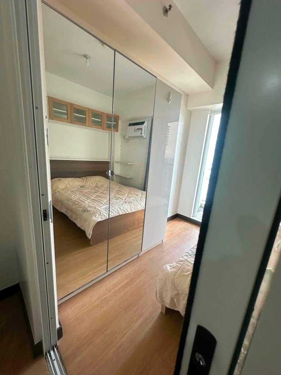 1 BR with Balcony - photo 1