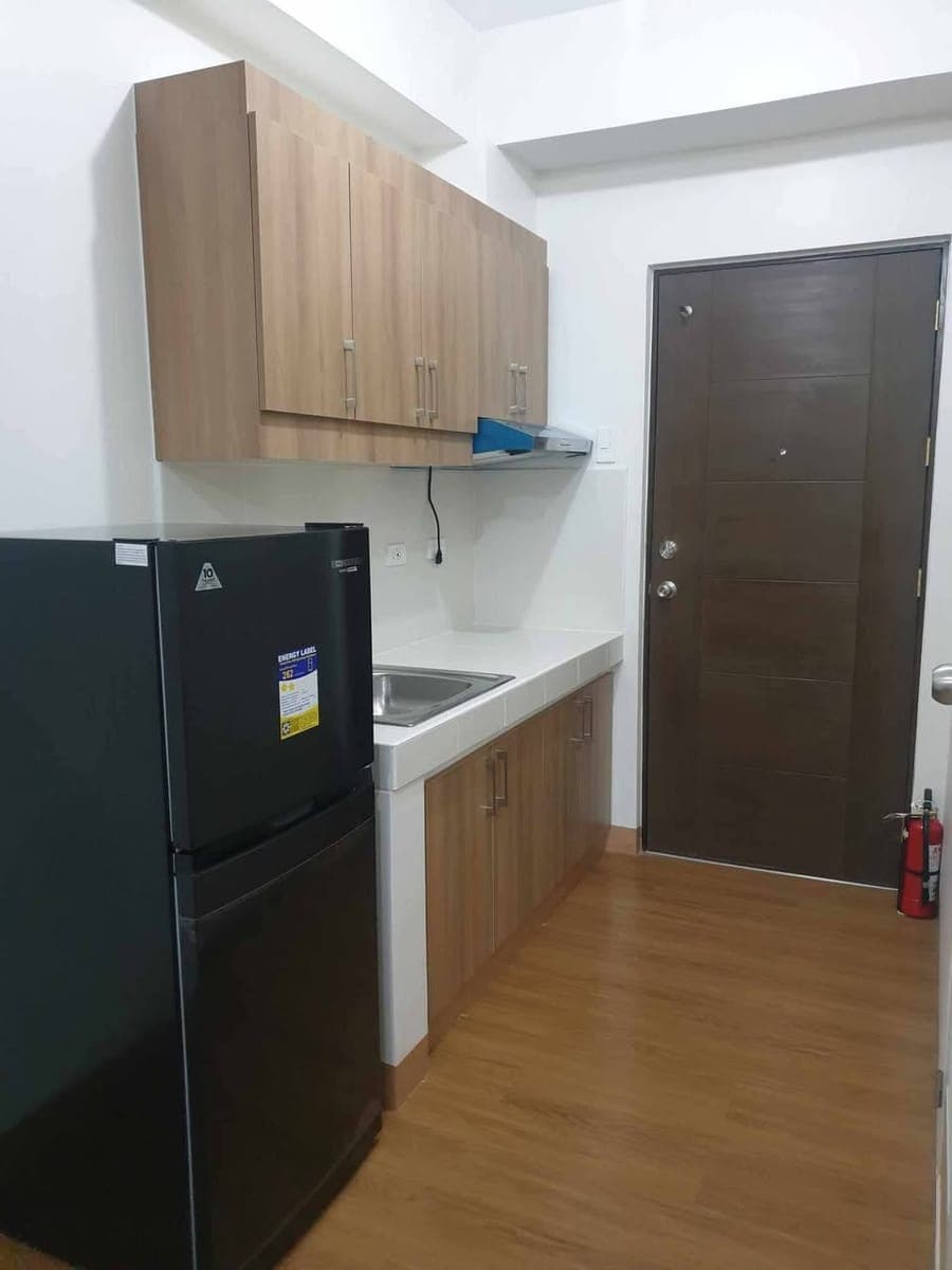 𝐅𝐎𝐑 𝐑𝐄𝐍𝐓: 1 Bedroom Semi-Furnished, 101 Xavierville - photo 1