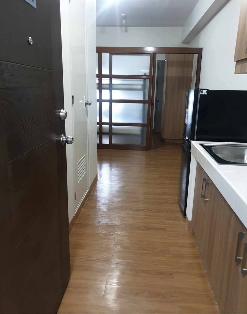 𝐅𝐎𝐑 𝐑𝐄𝐍𝐓: 1 Bedroom Semi-Furnished, 101 Xavierville - photo 2