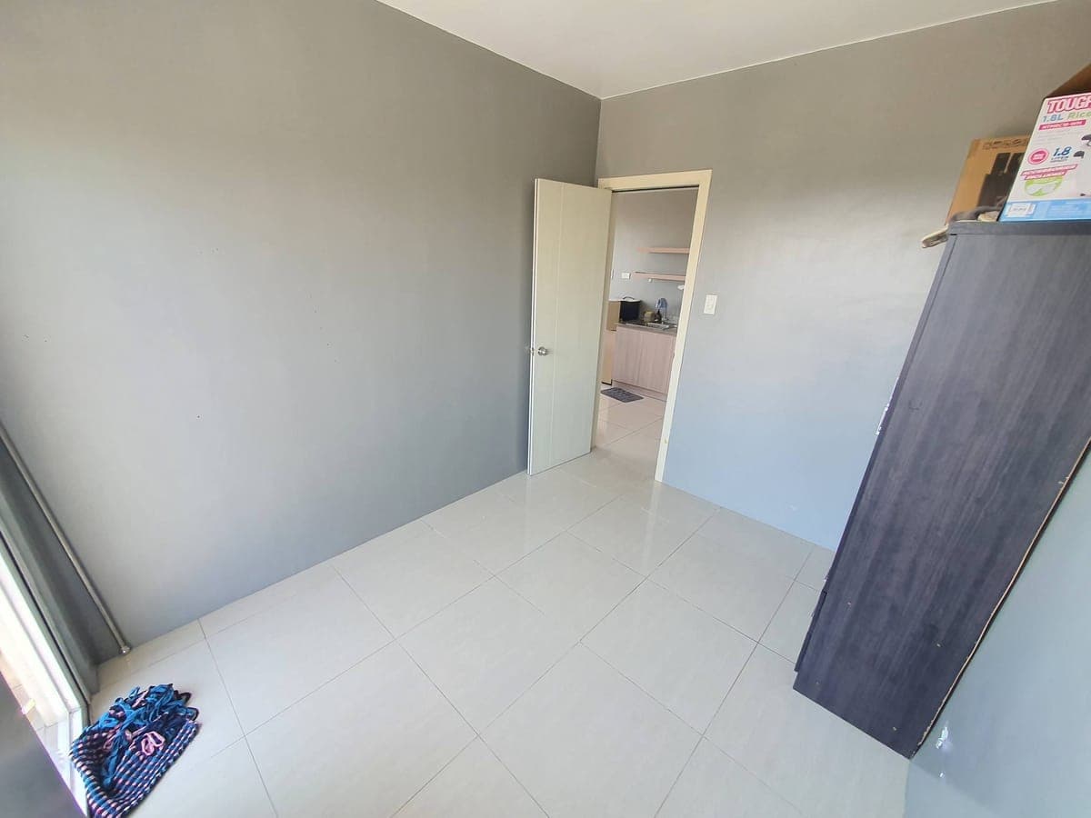 ✅️Laspinas South Residences For Rent 2 BedRoom Unit 37sqm End Unit Aditional if w/Parking. Semi furn... - photo 7