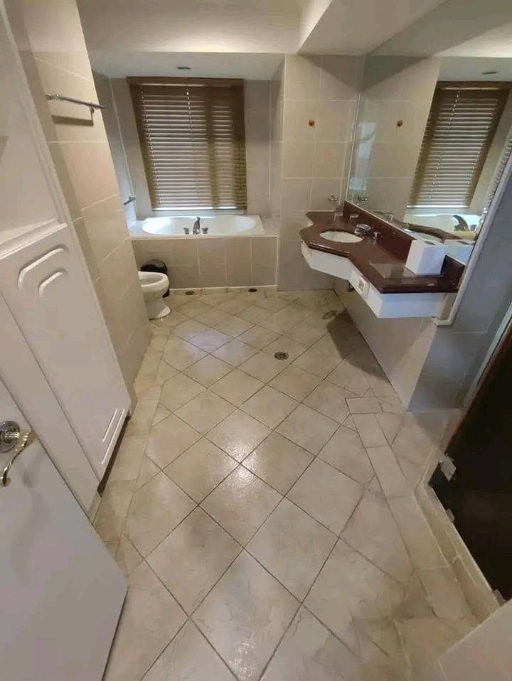 FOR RENT IN SALCEDO VILLAGE 2-BEDROOM UNIT AT THE FORBES TOWER CONDOMINIUM - photo 4