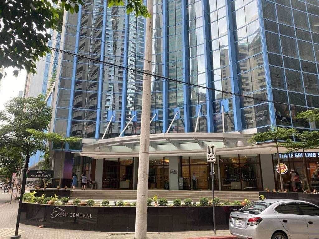 📍 CONDO UNIT FOR LEASE - photo 1
