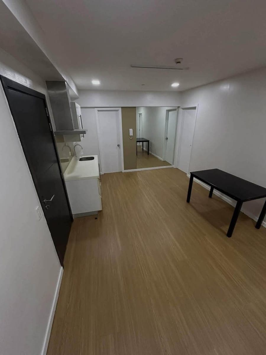📍 CONDO UNIT FOR LEASE - photo 2