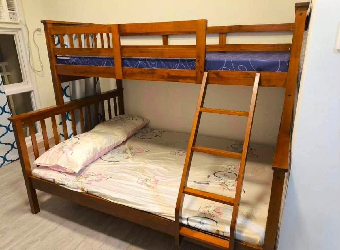 Studio unit with balcony Available for long term RENT - photo 1