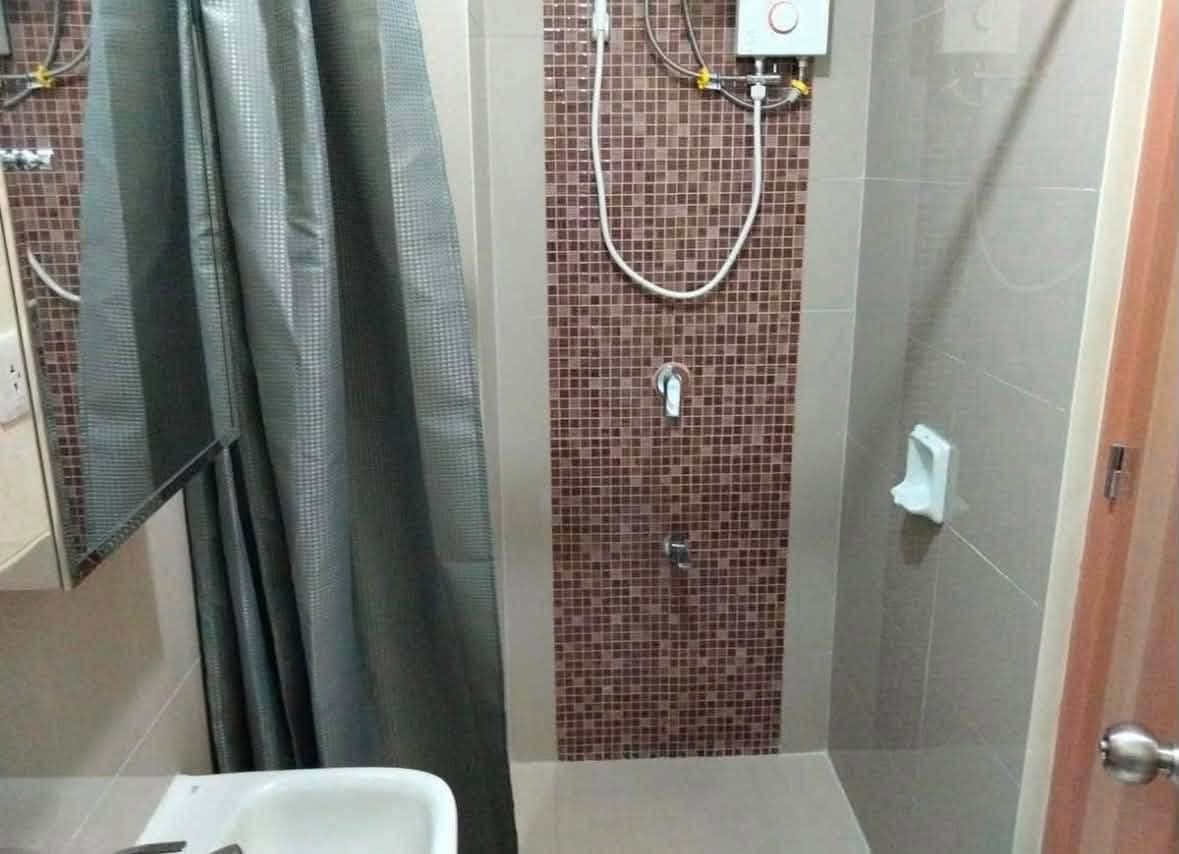 Studio unit with balcony Available for long term RENT - photo 2