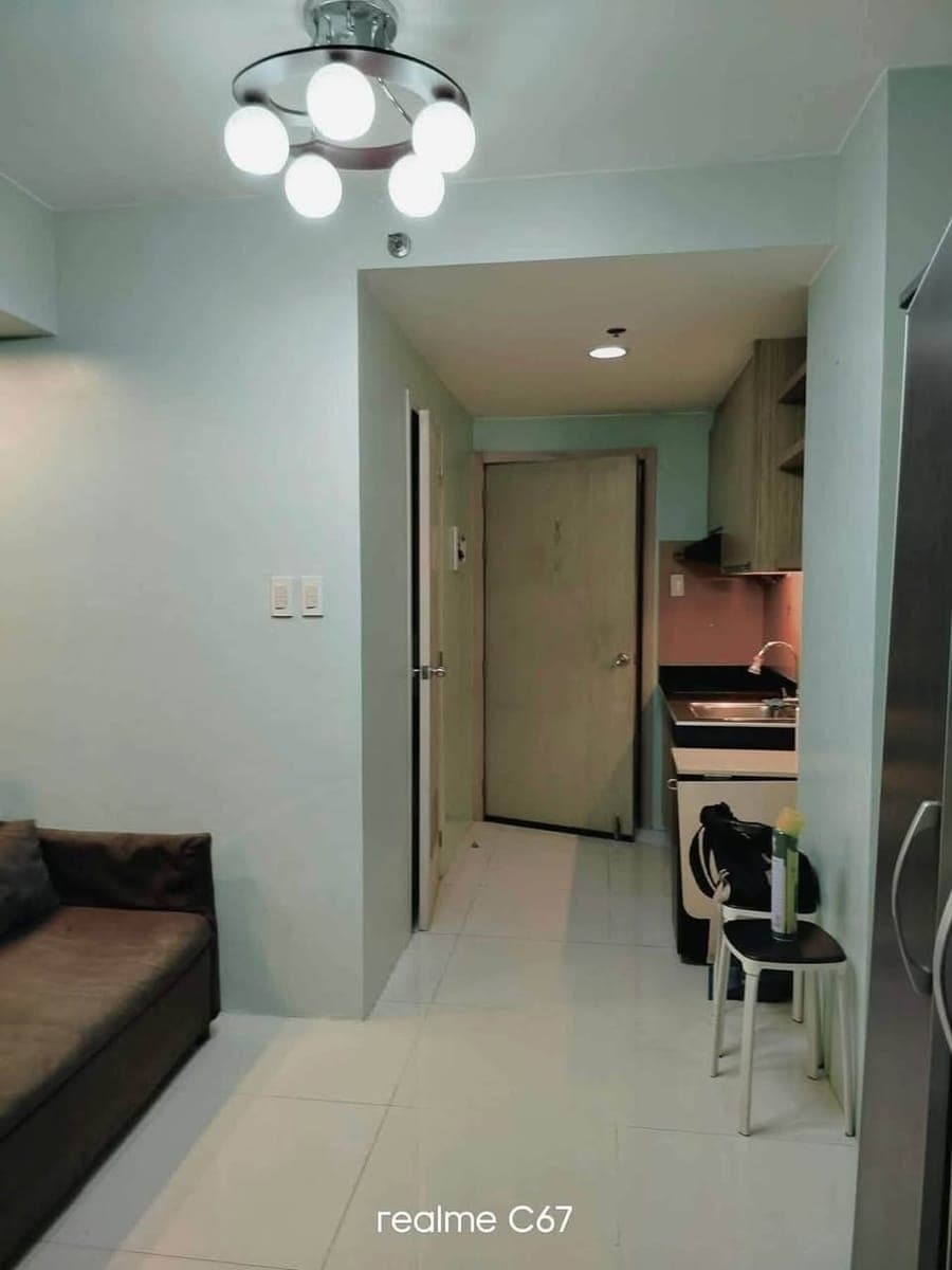 FOR RENT: ₱14,000/month. | Exclusive association dues - photo 5