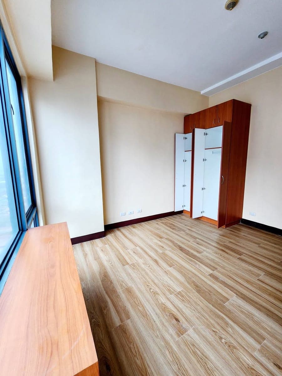 16K MONTHLY RENT TO OWN STUDIO UNIT IN EASTWOOD CITY - photo 4