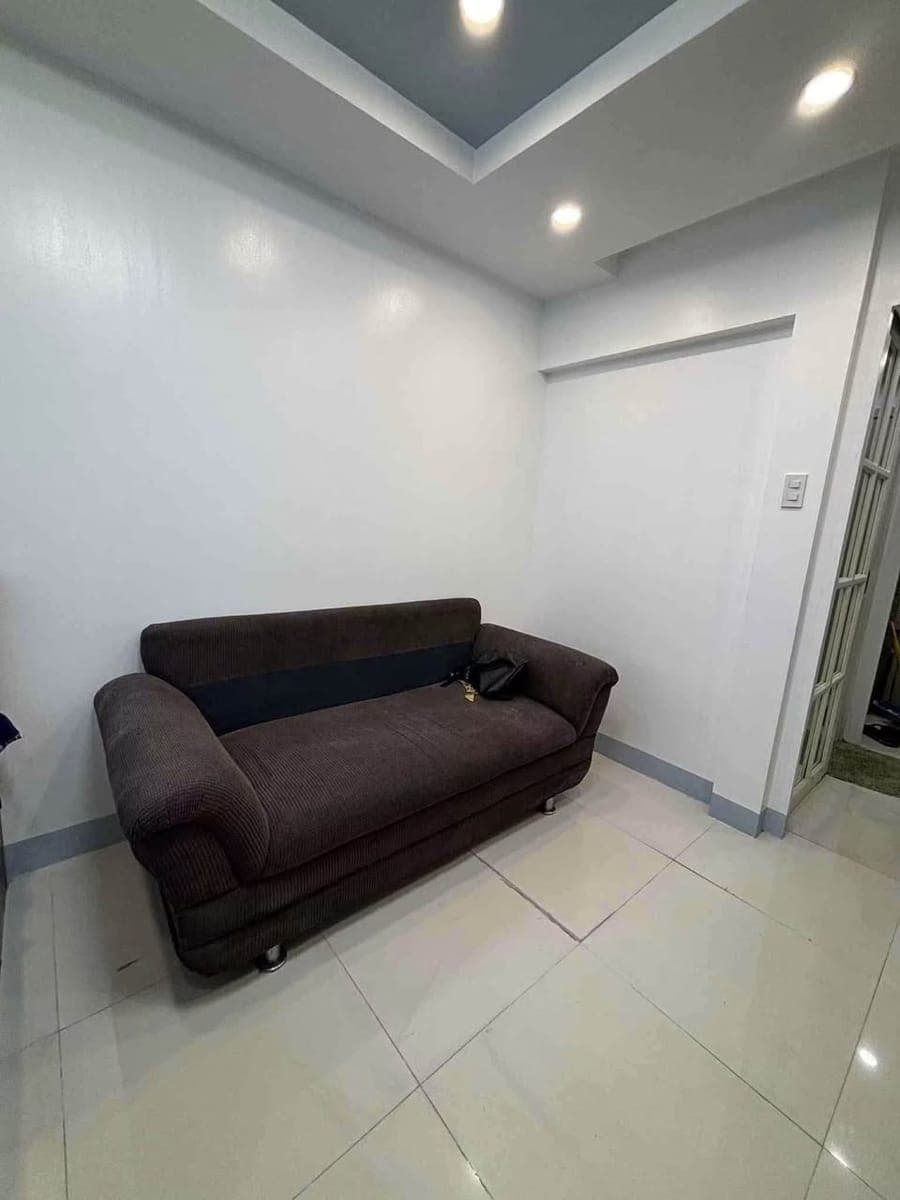 FOR RENT: ₱17,000/month. | Inclusive association dues - photo 3