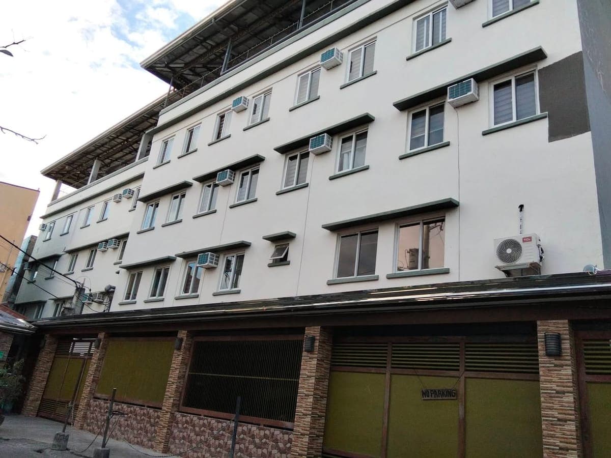 Looking for a comfortable and affordable place near everything? - photo 1