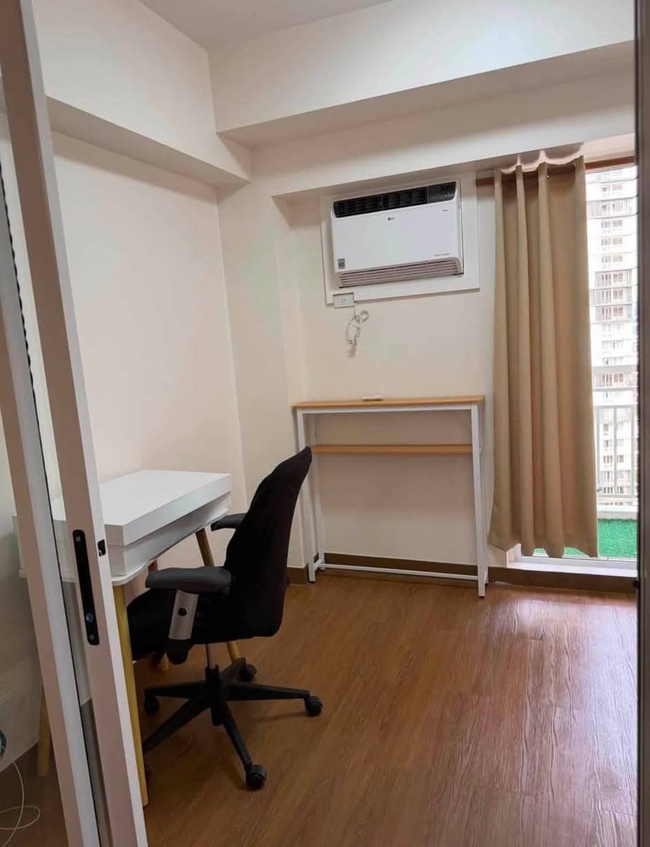 One-Bedroom (29sqm) w/ BALCONY FOR RENT - photo 3