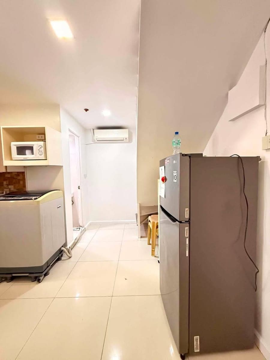 2-bedroom condo for rent in Makati (38sqm) - photo 1