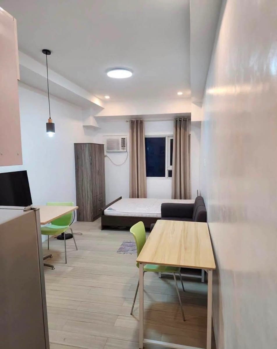 RUSH CONDO FOR RENT - photo 1