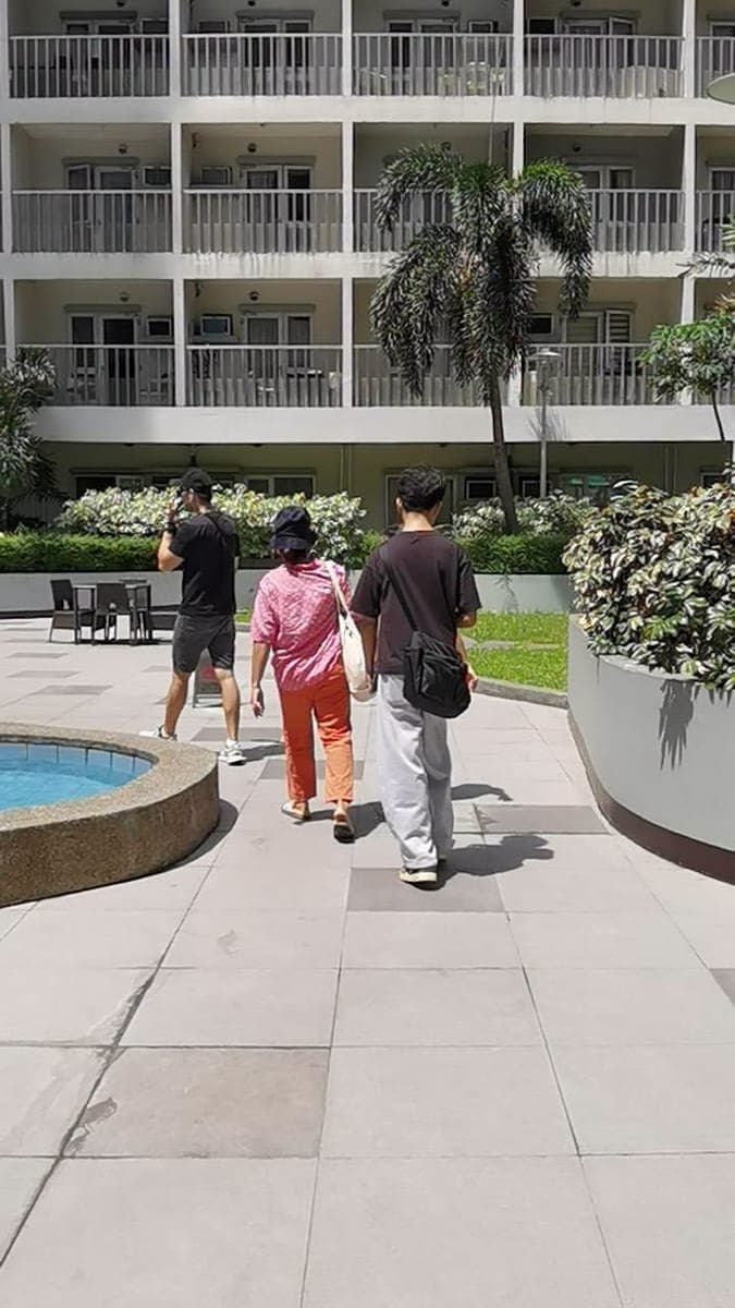 Mapag-stayan sa Makati near your workplace at abot kaya? I have studio Condo Sharing po located sa Y... - photo 2