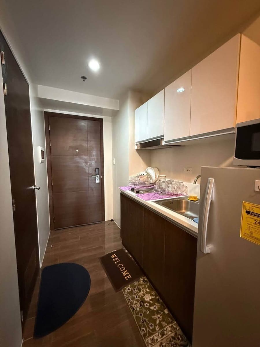 For Lease: Air Residences - photo 2