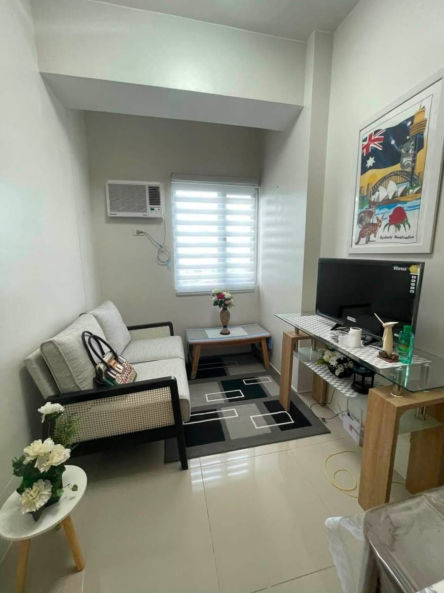 🏢CONDO FOR RENT - photo 2