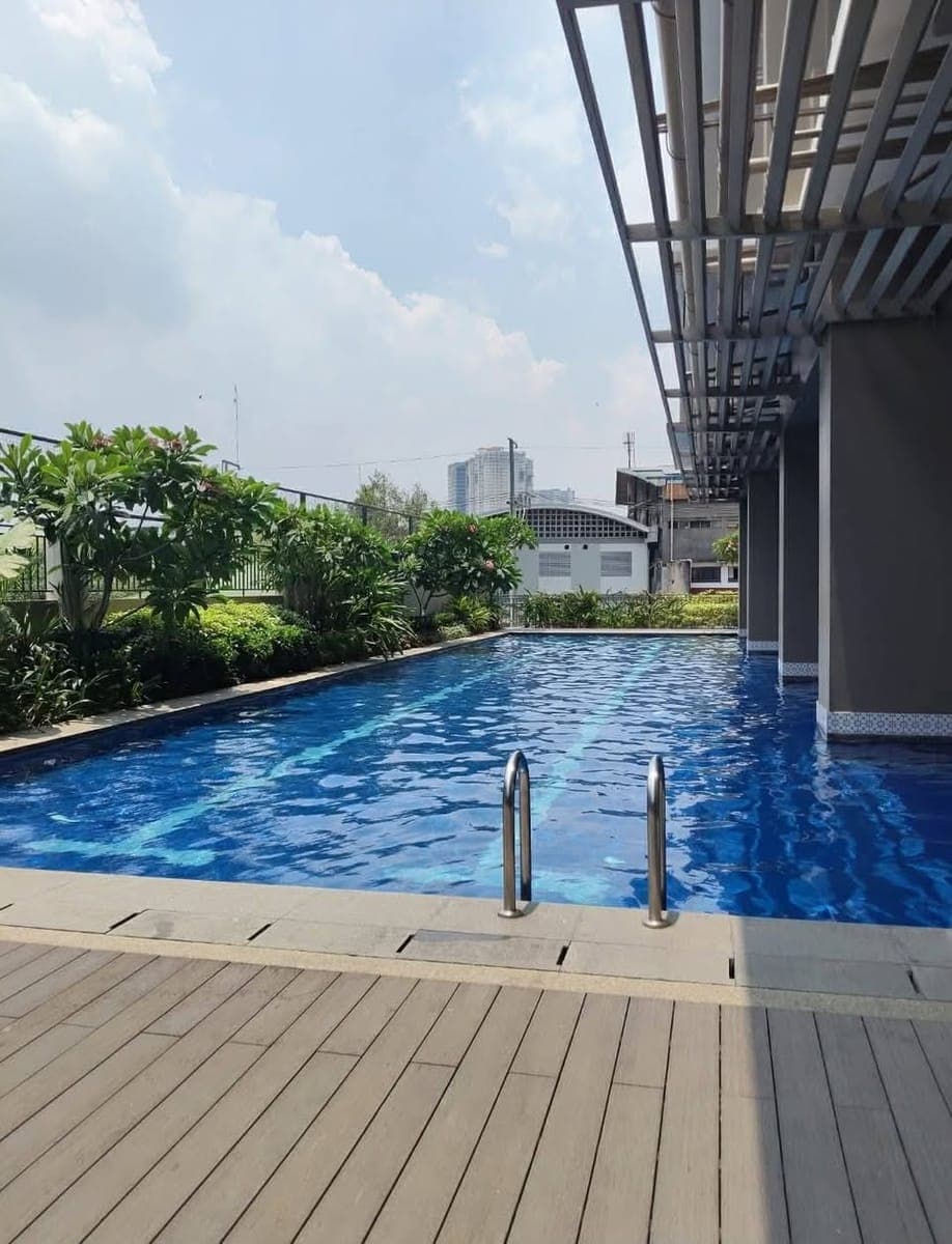 🏡 1-BEDROOM CONDO FOR RENT IN QUEZON CITY! - photo 2