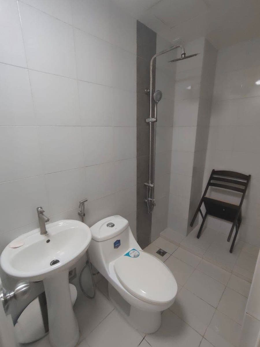 FOR LEASE - photo 5