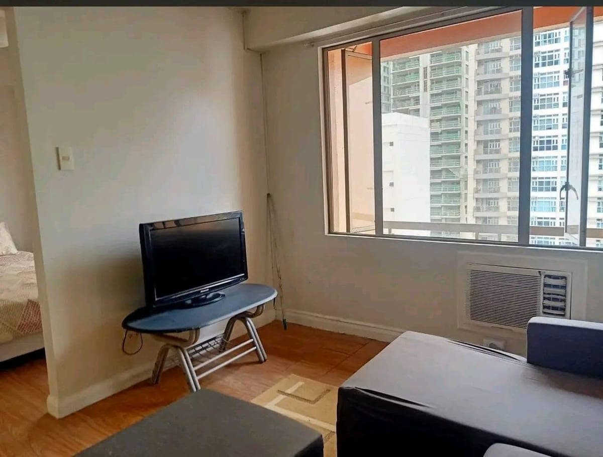 🏙️ FOR RENT – GREENBELT PARKPLACE - photo 3
