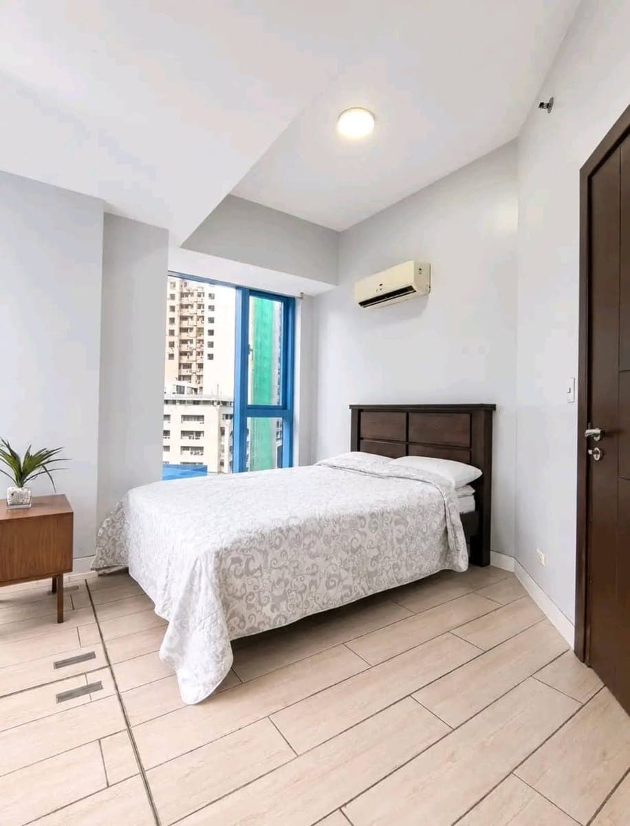 🏙️ FOR RENT – THREE CENTRAL MAKATI - photo 4