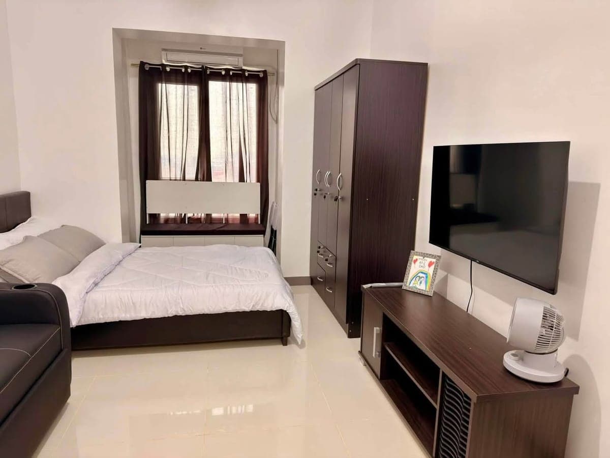 🏙️ FOR RENT - photo 1