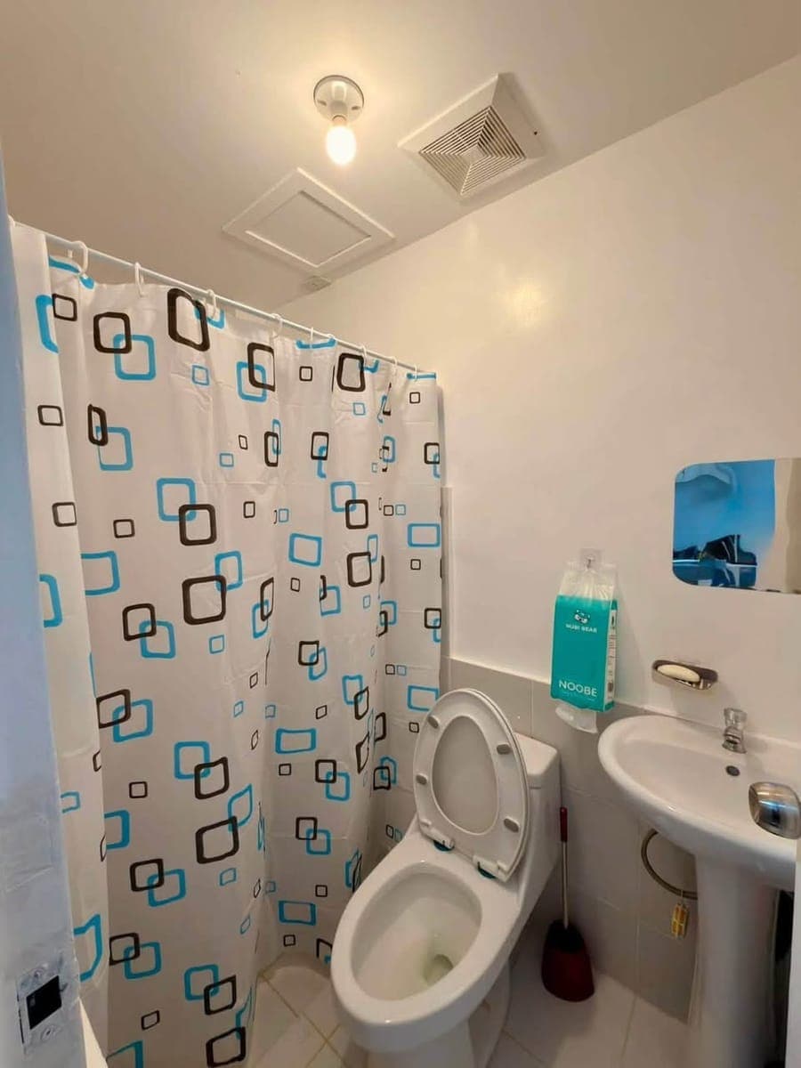 🏙️ FOR RENT - photo 3