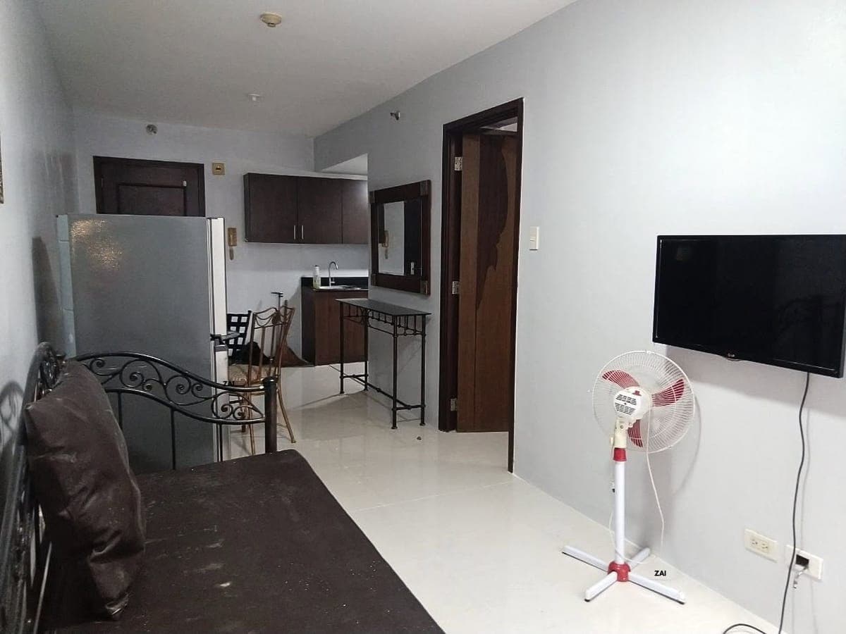 **FOR RENT/LEASE:** - photo 3