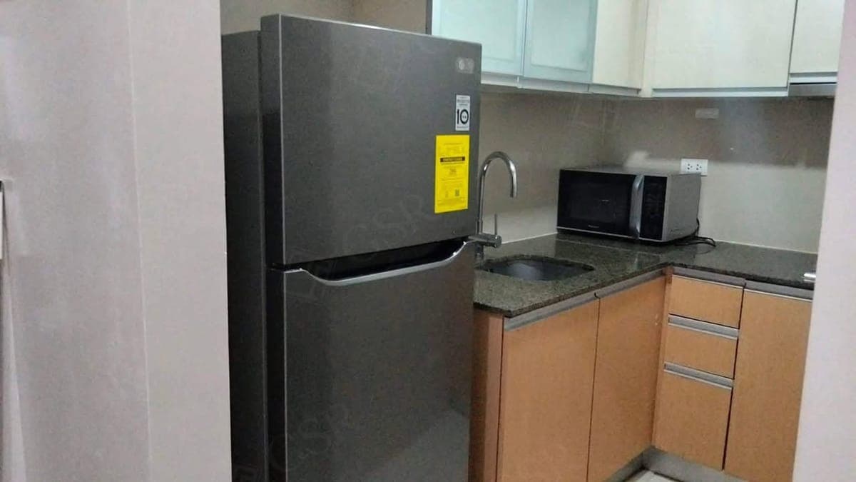 **Semi Furnished One Bedroom Unit For Lease at Greenbelt Hamilton ** - photo 5