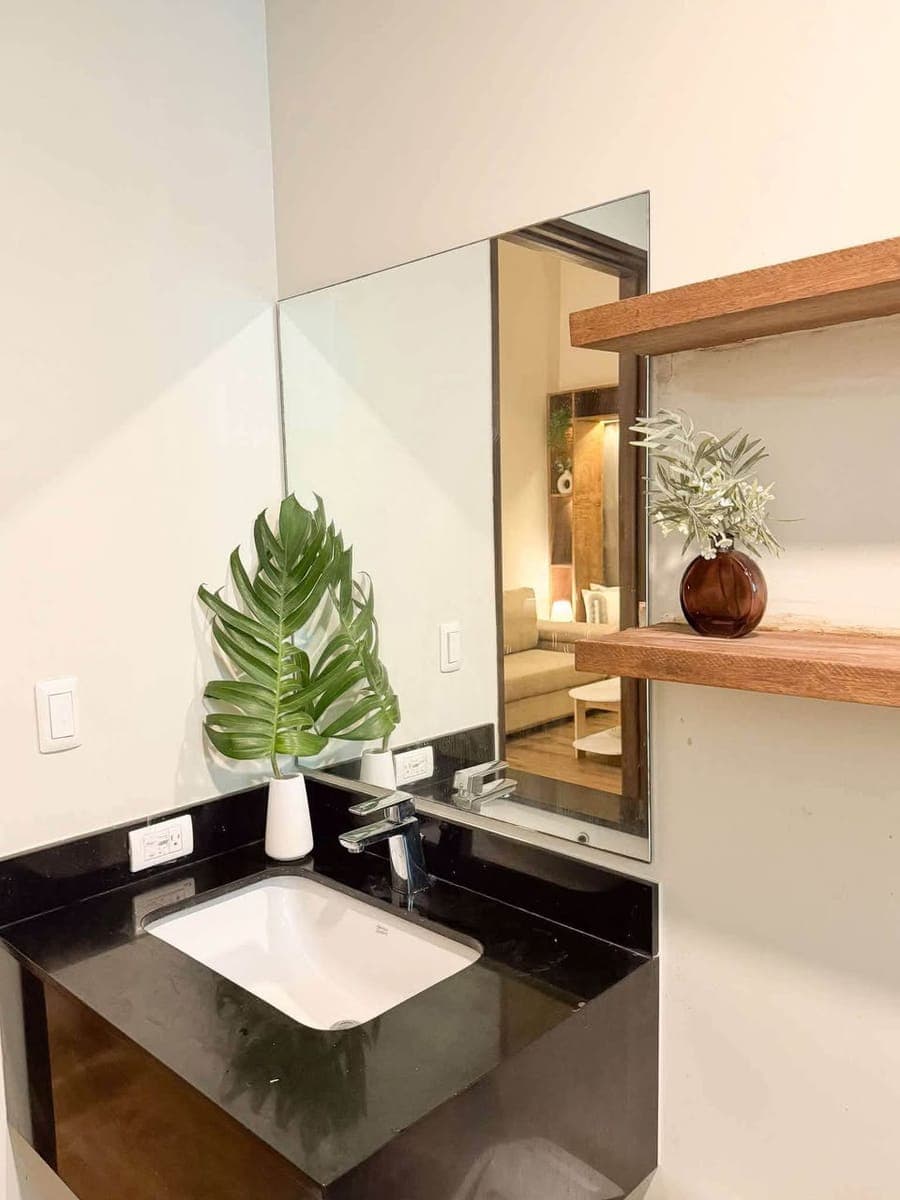 FOR RENT: Kroma Tower 1BR, Dela Rosa, Makati City - photo 3