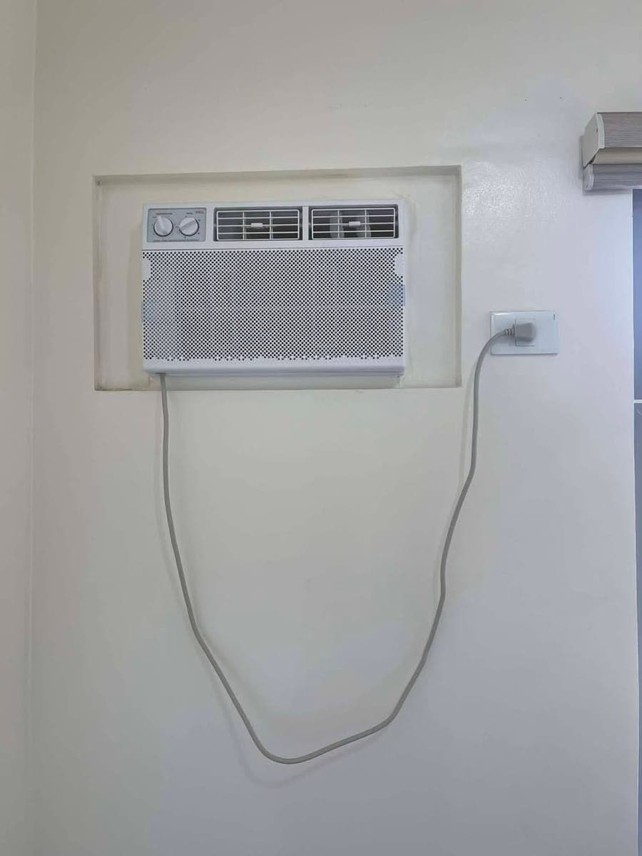 🏠 STUDIO CONDO UNIT FOR RENT - photo 4