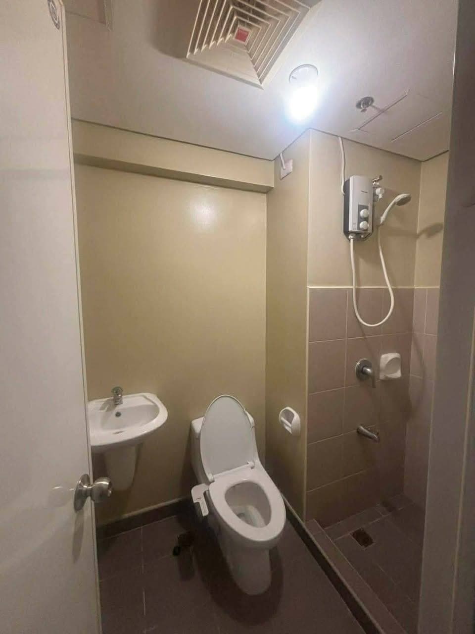 FOR LEASE✨ - photo 4