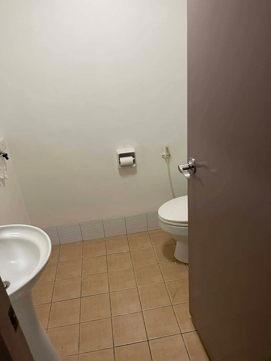 🏢 CONDO FOR RENT – THE CAPITAL TOWERS 🏢 - photo 5