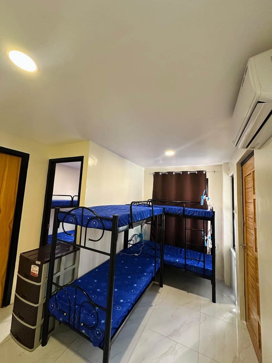 Air-CONDITIONED 1 MALE BEDSPACE AVAILABLE ‼️ MAKATI / PASAY Area! - photo 2