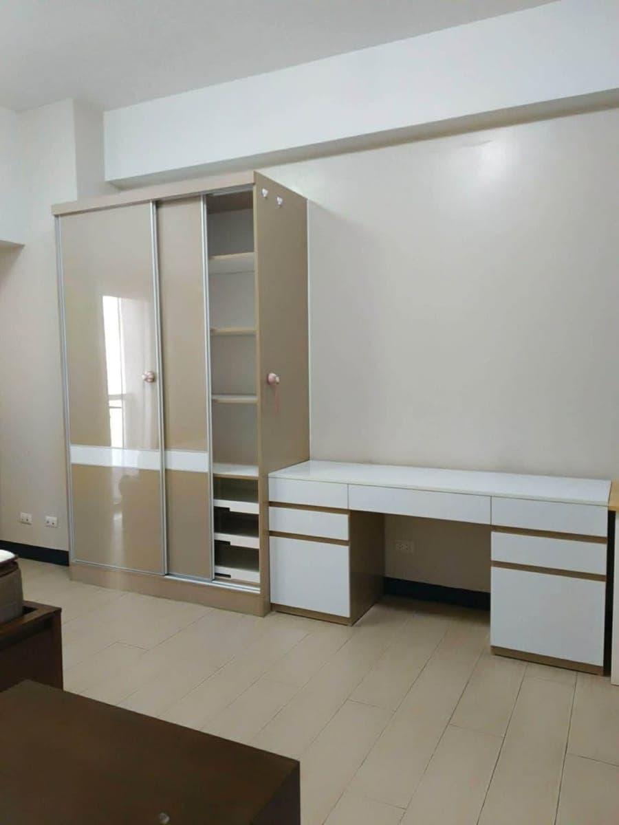 AVAILABLE FOR VIEWING! - photo 4