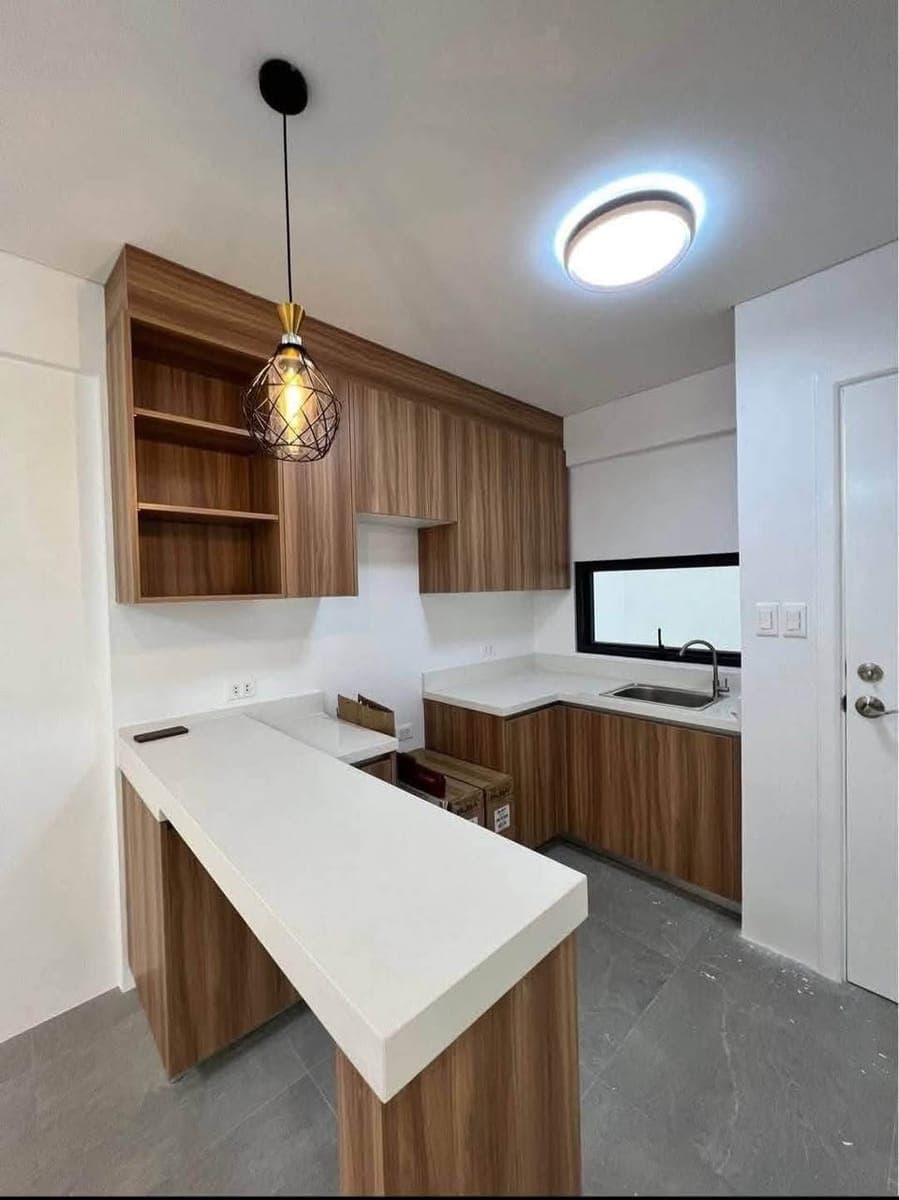 Newly Built Modern Townhouse inside SUBDIVISION Quezon City For Rent/Lease. - photo 2