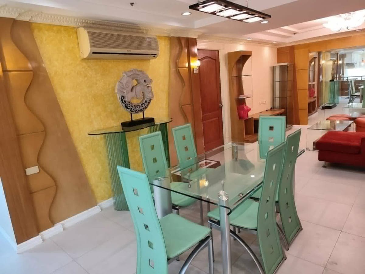**FOR RENT: 3BR Fully Furnished Condo in Future Point Plaza 2, Quezon City** - photo 2