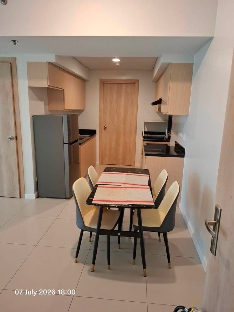 FOR LEASE: Combined Unit (3-Bedroom & Studio) in Callisto Tower 1 - photo 3
