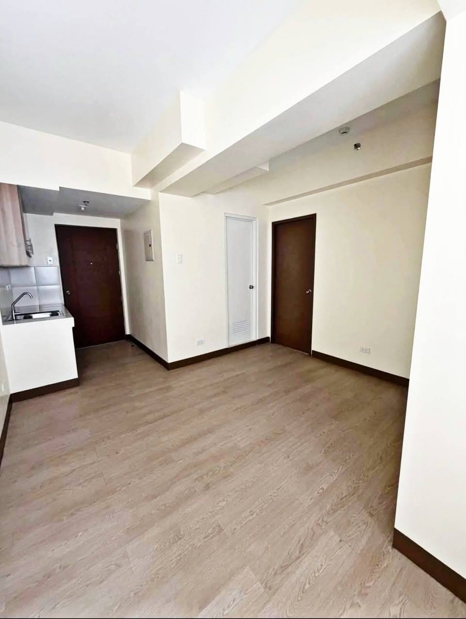 𝗖𝗜𝗧𝗬𝗟𝗔𝗡𝗗 𝗧𝗪𝗢  𝗣𝗥𝗘𝗠𝗜𝗘𝗥 - photo 2